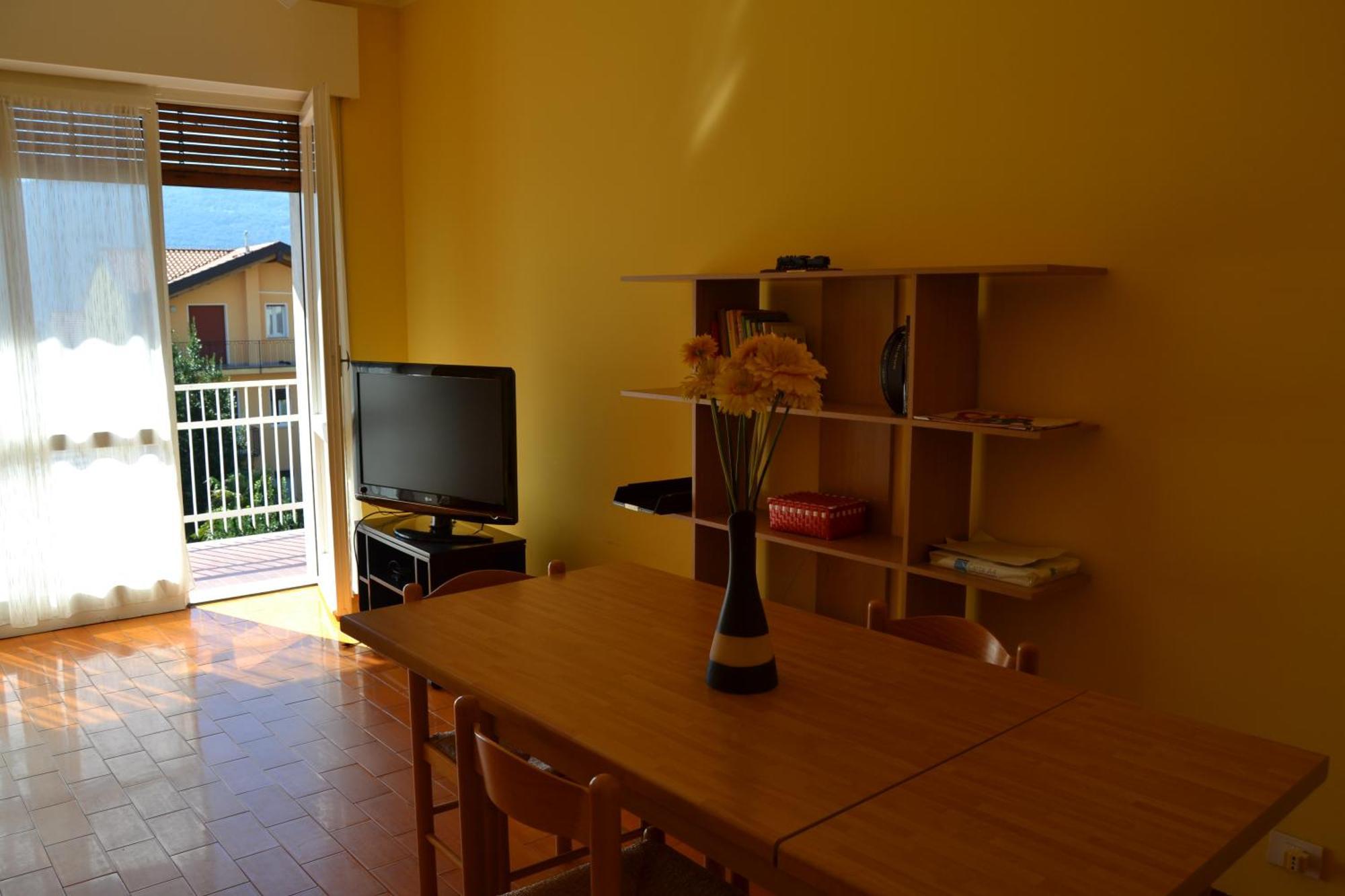 Suna Holiday Verbania Exteriér fotografie